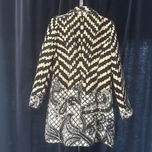 Beautiful  Christian Lacroix designed Desigual Coat | ABRIG KYTZIA Bold Graphic